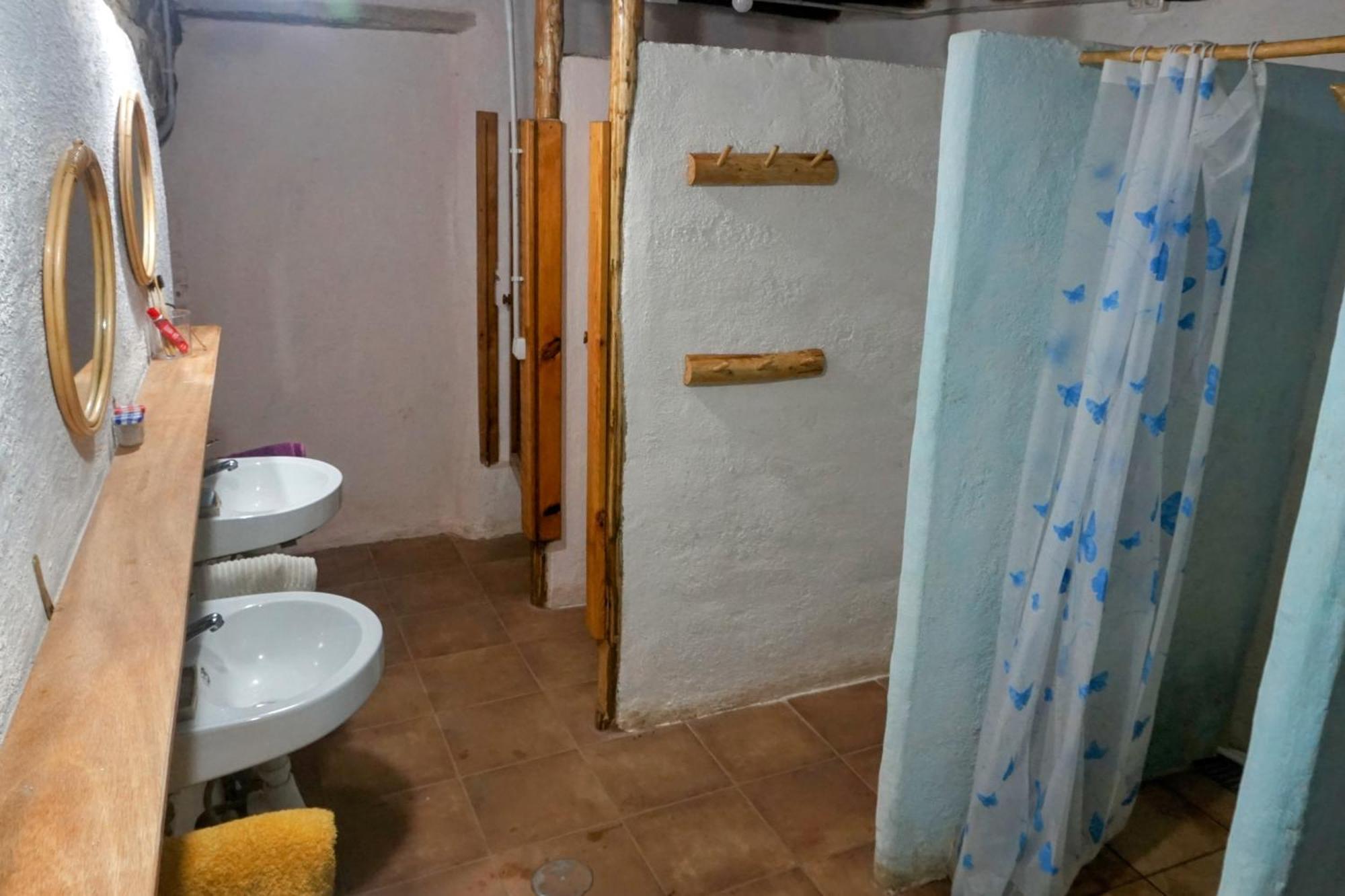 Albergue Del Oso Tierraluz Arbúcies Екстериор снимка